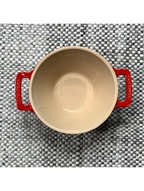Le Creuset Stoneware Cassoulet Serving Bowl, Cerise *CRACK *